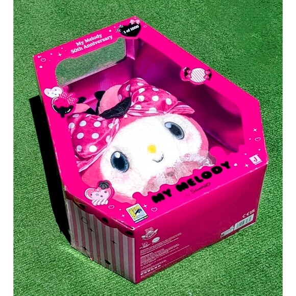 2025 SDCC My Melody 50th Anniversary Hello Kitty 12" Plush LE 1000 Jazwares NIB - Picture 2 of 5